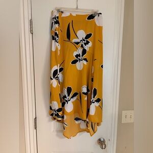 NWT Who What Wear Mustard Yellow Floral High-Low silky Skirt size 4